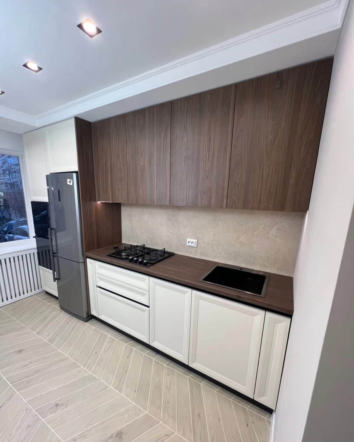 Cream & Walnut Kitchen — Muswell Hill, N10